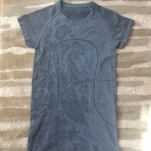 Lululemon Swiftly Tech Short Sleeve Shirt